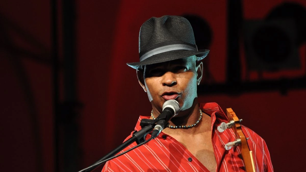 Guy Davis and Two Friends Made an Album in Three States