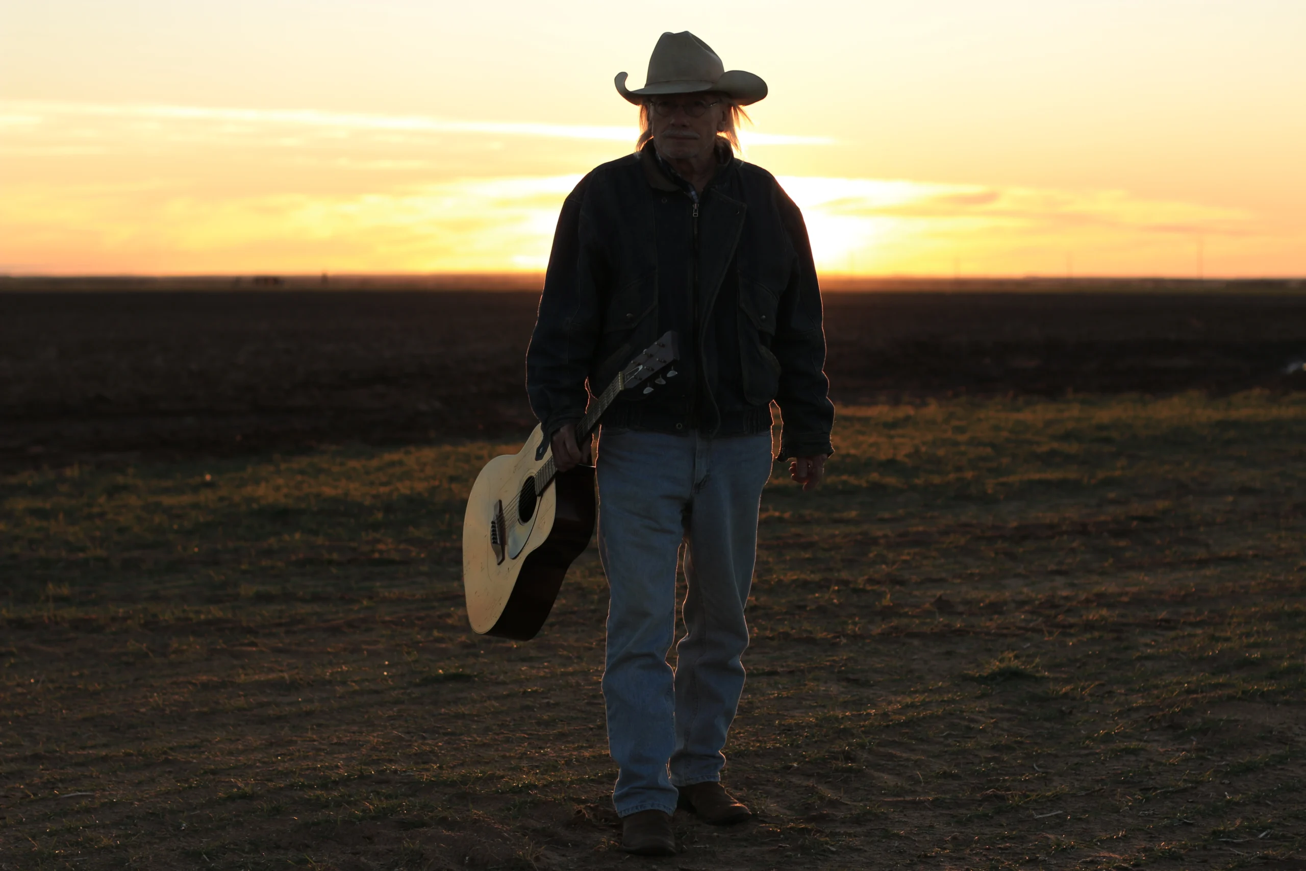 How Acoustic Guitar Gets Captured on Yesterday, Today and Tomorrow by David Moore
