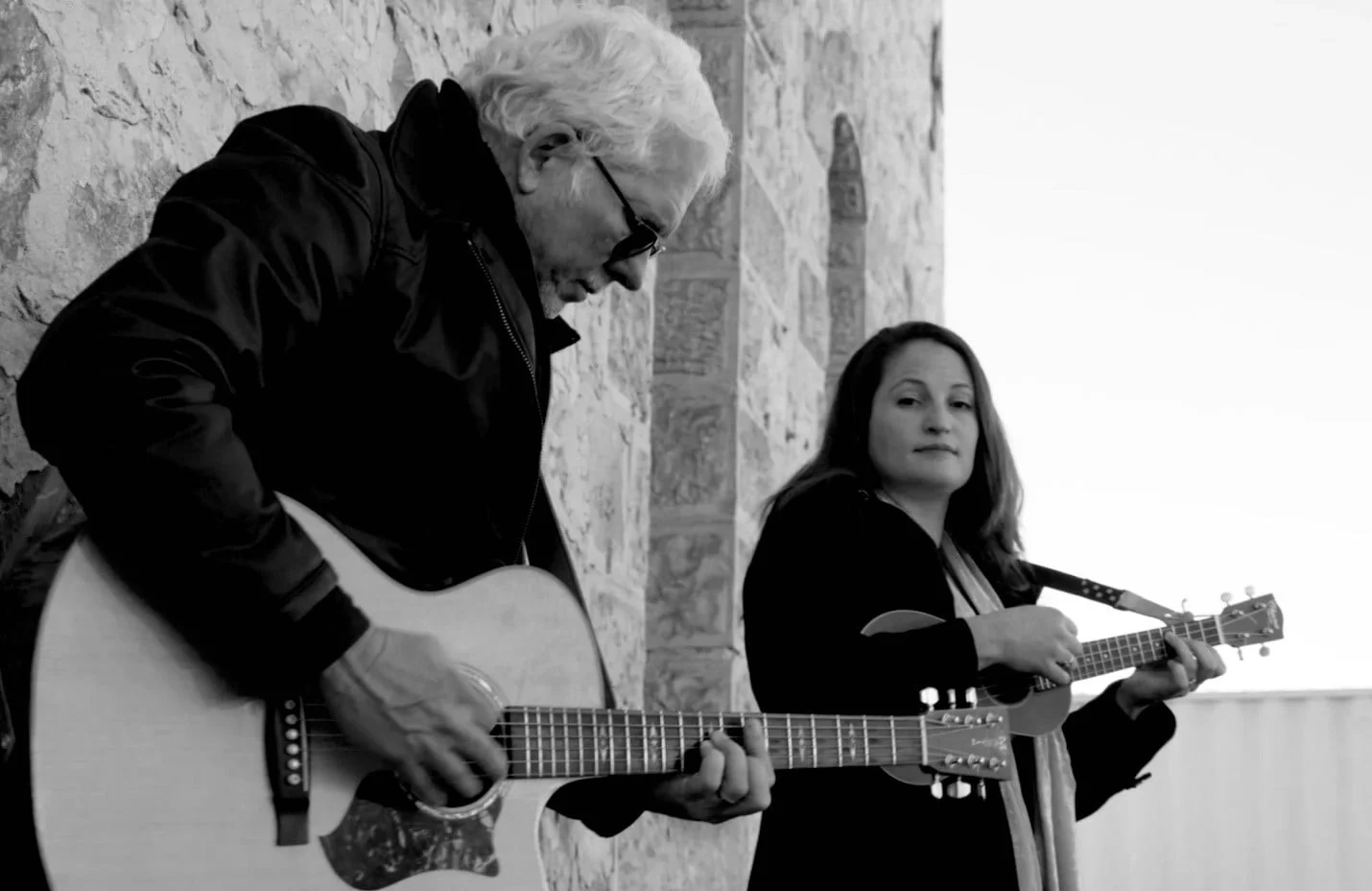Comedy of Fools by the Taproots: What the Microphone Hears in Pedal Steel and Two Voices