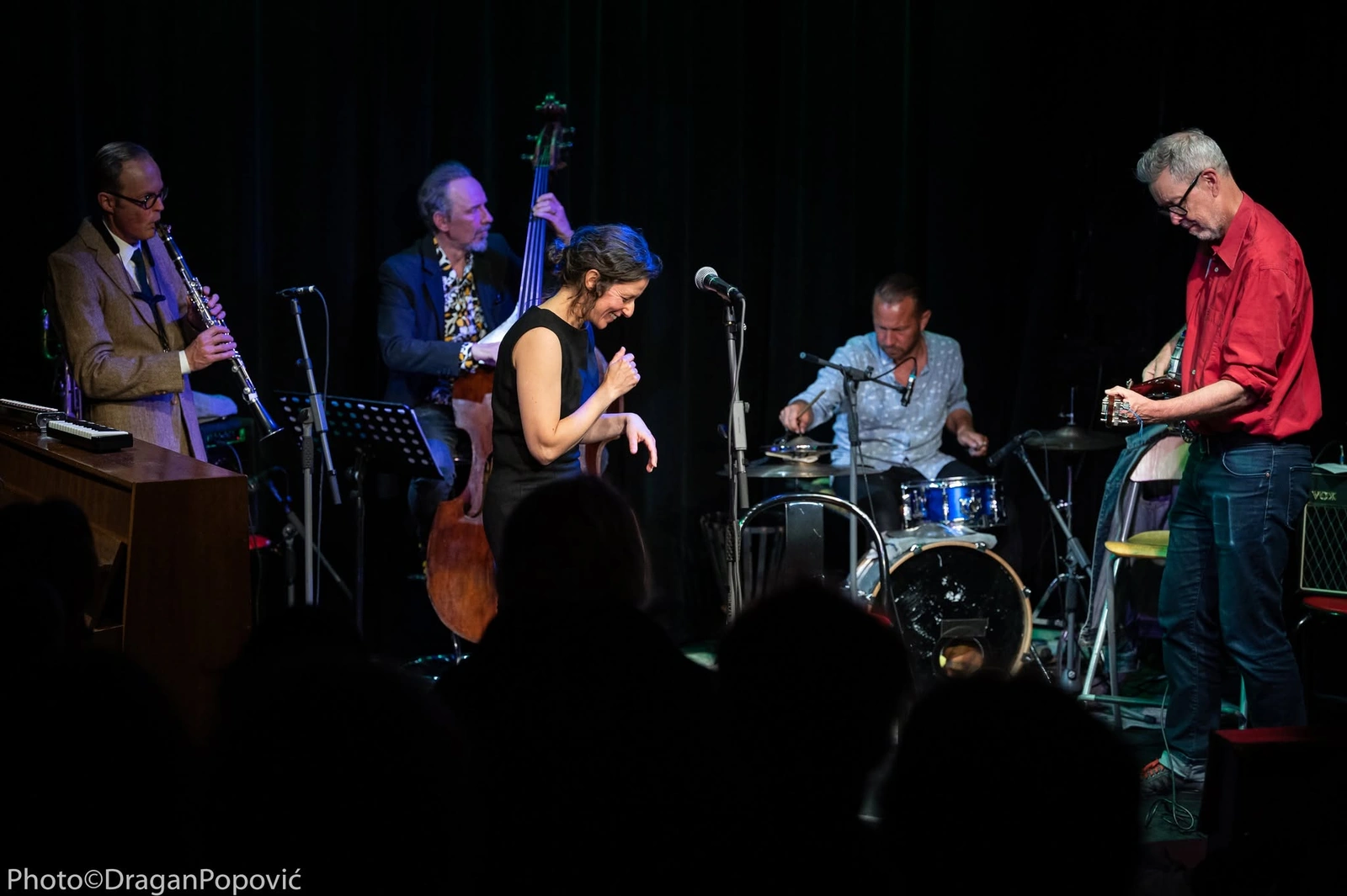 Sara Moller Gathers Banjo, Clarinet and Trumpet Around the Piano for the Stories on How and How